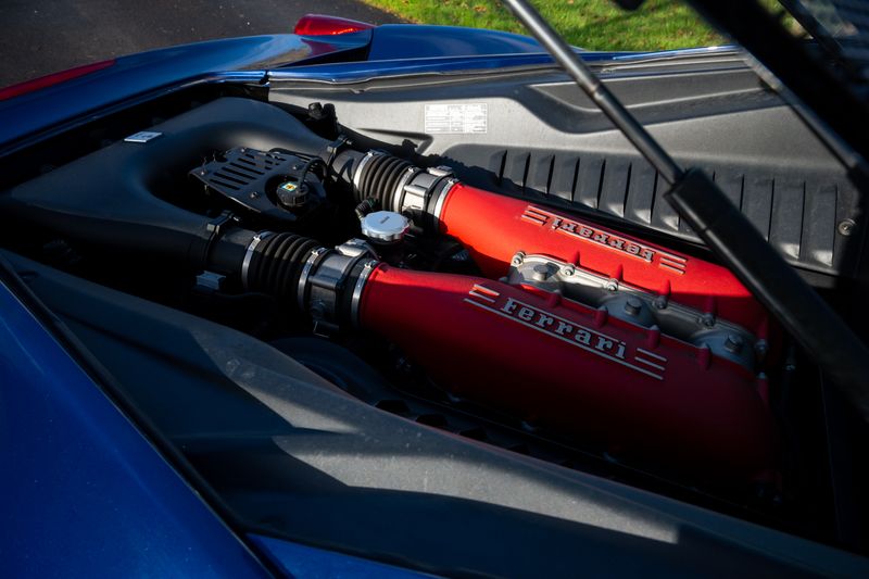 Ferrari 458 Italia Coupe F1 DCT