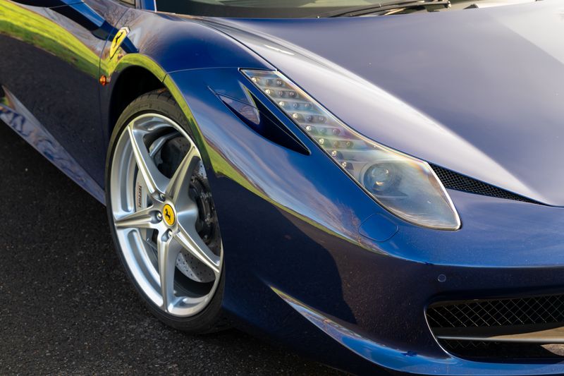 Ferrari 458 Italia Coupe F1 DCT