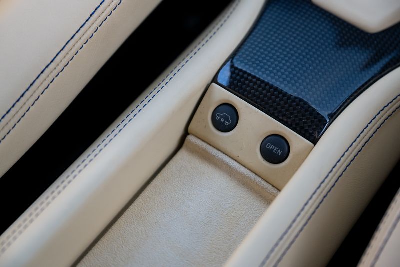 Ferrari 458 Italia Coupe F1 DCT