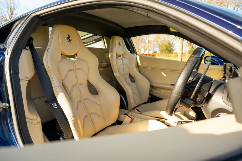 Ferrari 458 Italia Coupe F1 DCT