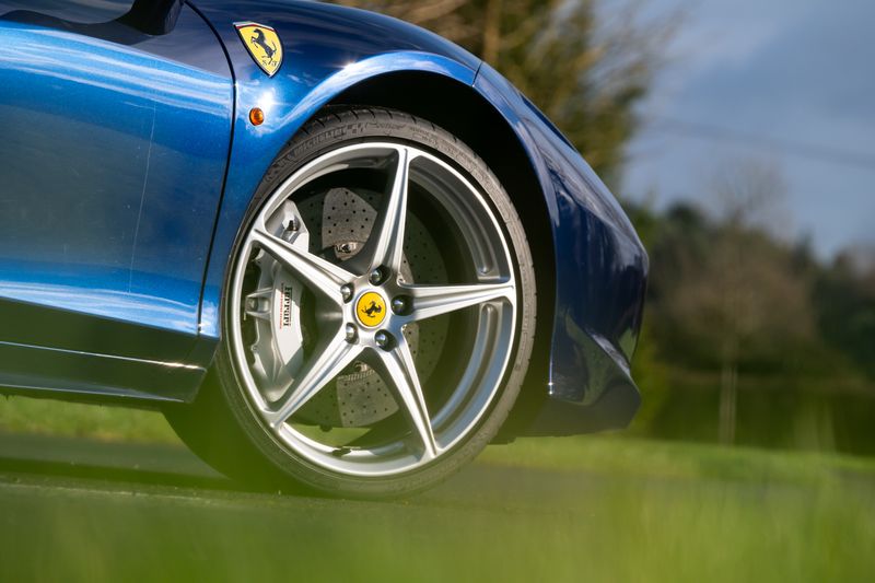 Ferrari 458 Italia Coupe F1 DCT