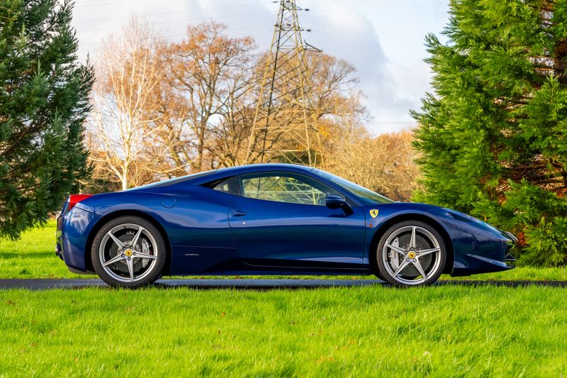 Ferrari 458 Italia Coupe F1 DCT