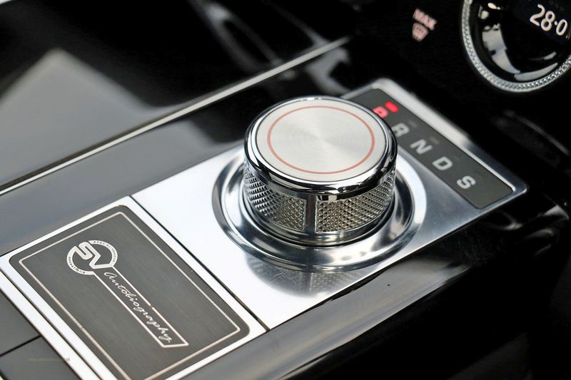 Range Rover 5.0 SV Autobiography