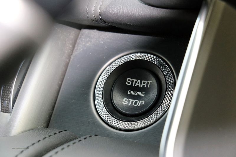 Range Rover 5.0 SV Autobiography