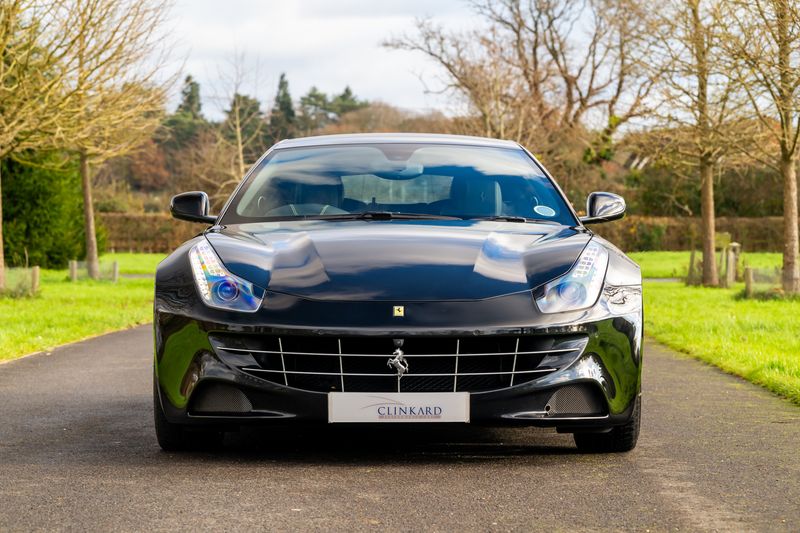 Ferrari FF V12 F1 DCT 4WD