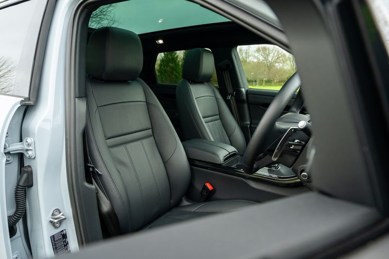 Range Rover Evoque D200 MHEV Dynamic HSE