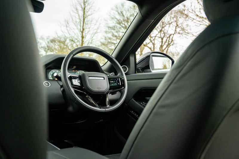 Range Rover Evoque D200 MHEV Dynamic HSE