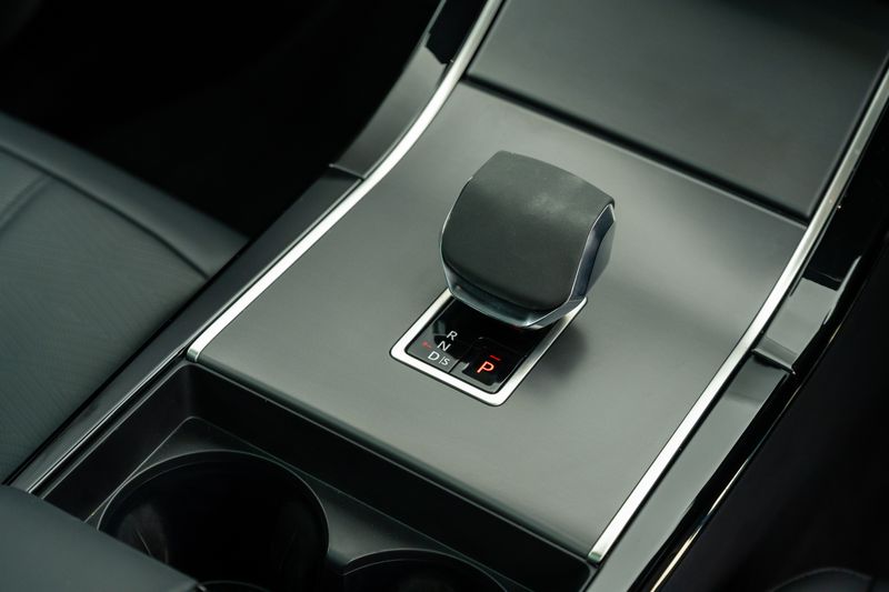 Range Rover Evoque D200 MHEV Dynamic HSE