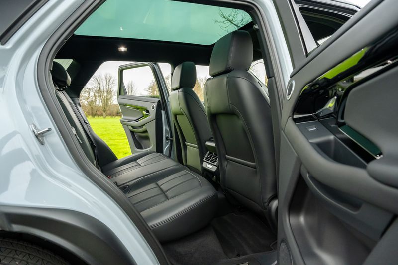 Range Rover Evoque D200 MHEV Dynamic HSE