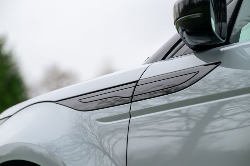 Range Rover Evoque D200 MHEV Dynamic HSE