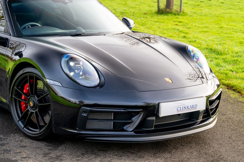 Porsche 911 (992) Carrera GTS PDK