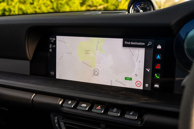 Porsche 911 (992) Carrera GTS PDK