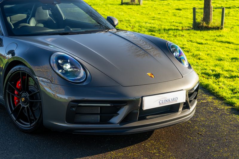 Porsche 911 (992) Carrera GTS PDK