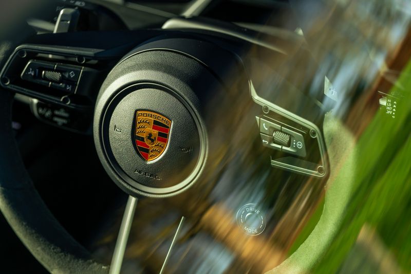 Porsche 911 (992) Carrera GTS PDK