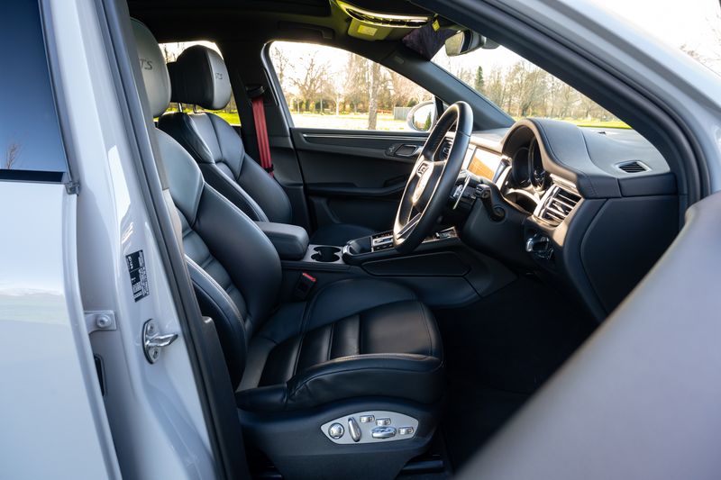 Porsche Macan 2.9T V6 GTS PDK