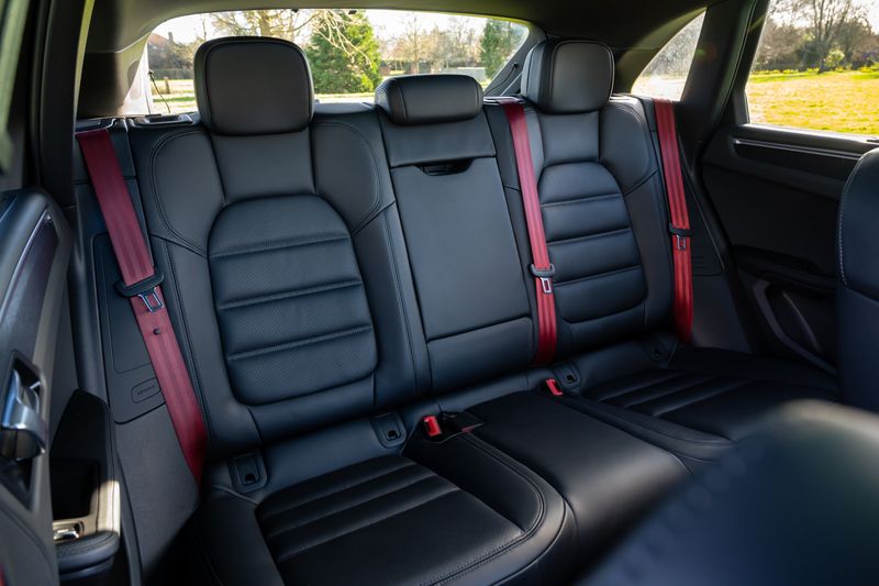 Porsche Macan 2.9T V6 GTS PDK