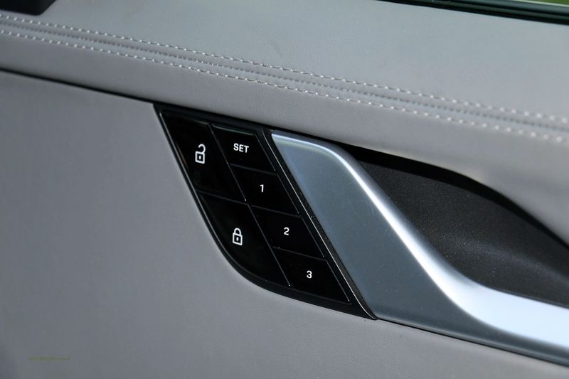 Porsche 992 Carrera S Coupe PDK