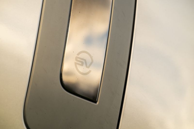 Range Rover 4.4 P615 V8 SV Auto 4WD