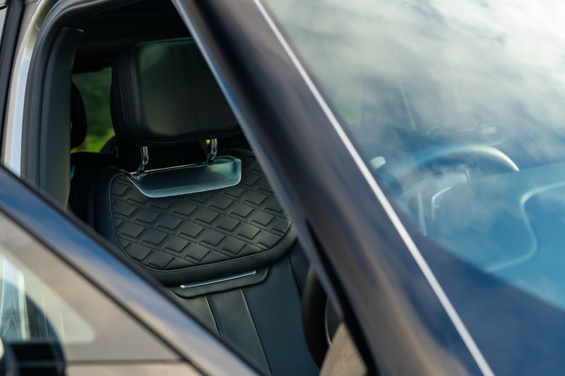 Range Rover 4.4 P615 V8 SV Auto 4WD