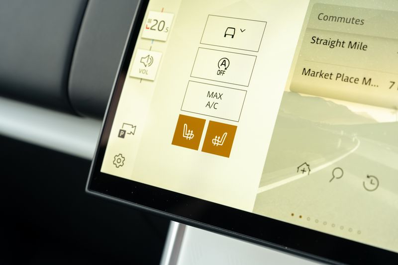 Range Rover 4.4 P615 V8 SV Auto 4WD