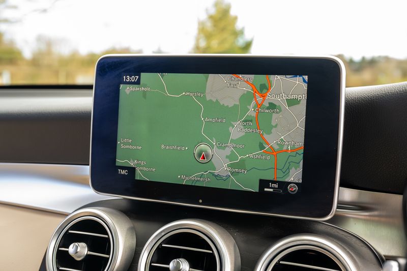 Mercedes-Benz GLC250 Sport (Premium Plus) G-Tronic+ 4MATIC