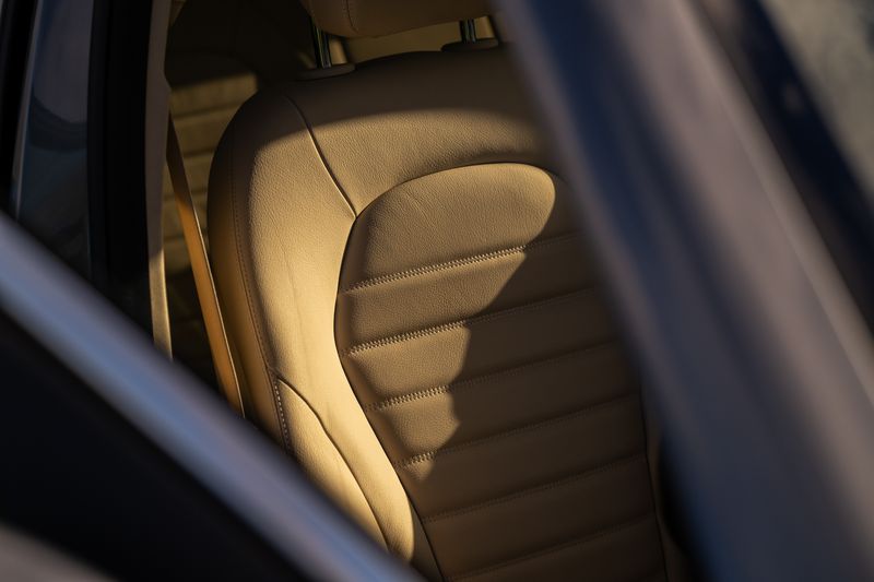 Mercedes-Benz GLC250 Sport (Premium Plus) G-Tronic+ 4MATIC