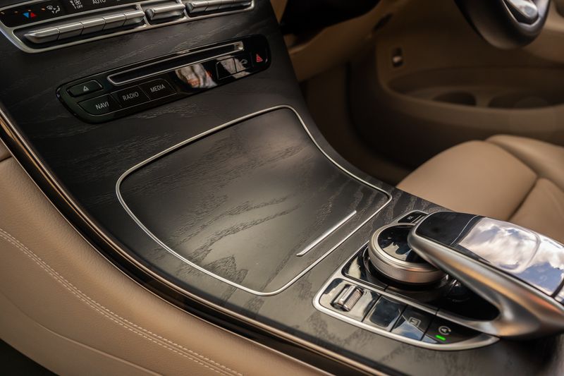 Mercedes-Benz GLC250 Sport (Premium Plus) G-Tronic+ 4MATIC