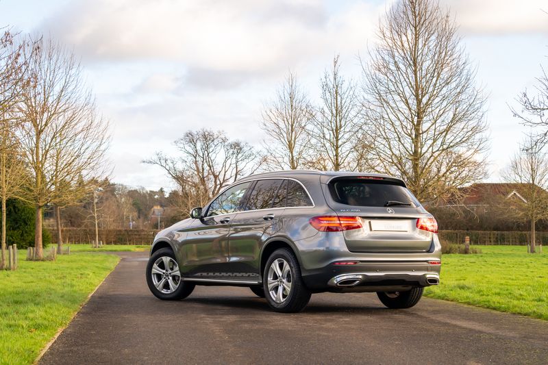 Mercedes-Benz GLC250 Sport (Premium Plus) G-Tronic+ 4MATIC