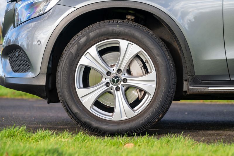 Mercedes-Benz GLC250 Sport (Premium Plus) G-Tronic+ 4MATIC