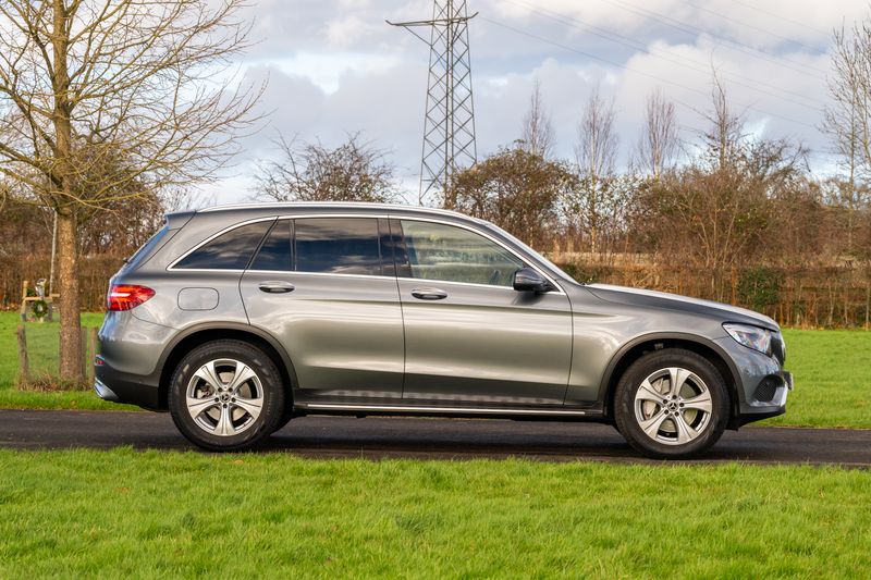 Mercedes-Benz GLC250 Sport (Premium Plus) G-Tronic+ 4MATIC