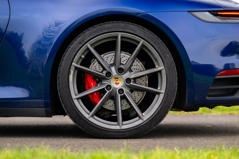 Porsche 911 3.0T (992) Carrera S PDK