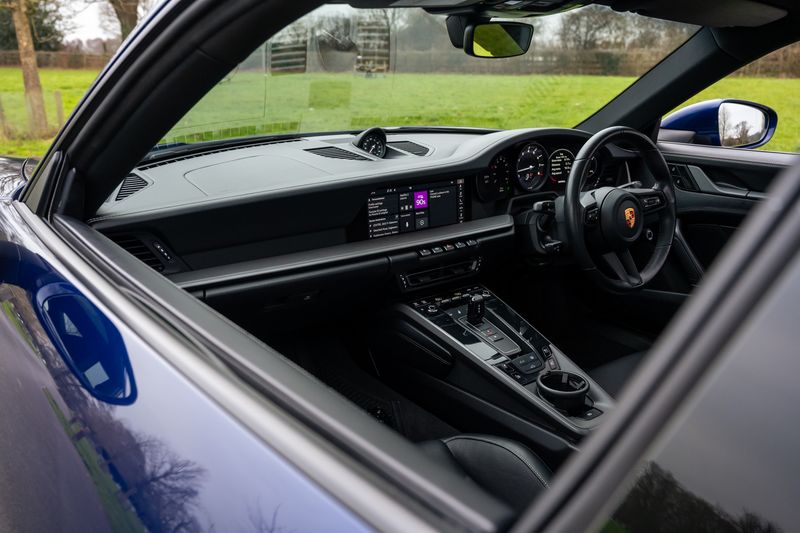 Porsche 911 3.0T (992) Carrera S PDK