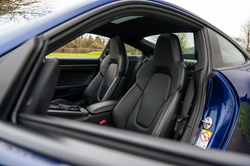 Porsche 911 3.0T (992) Carrera S PDK