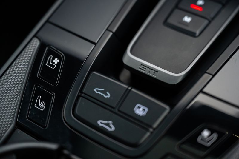 Porsche 911 3.0T (992) Carrera S PDK