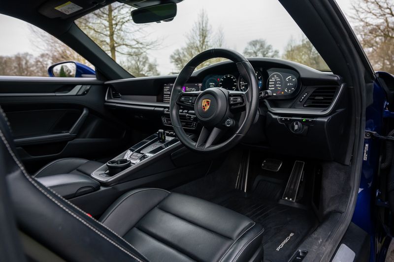 Porsche 911 3.0T (992) Carrera S PDK