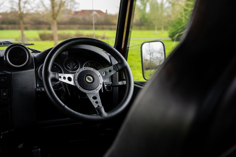 Land Rover Defender 90 XS Hard Top