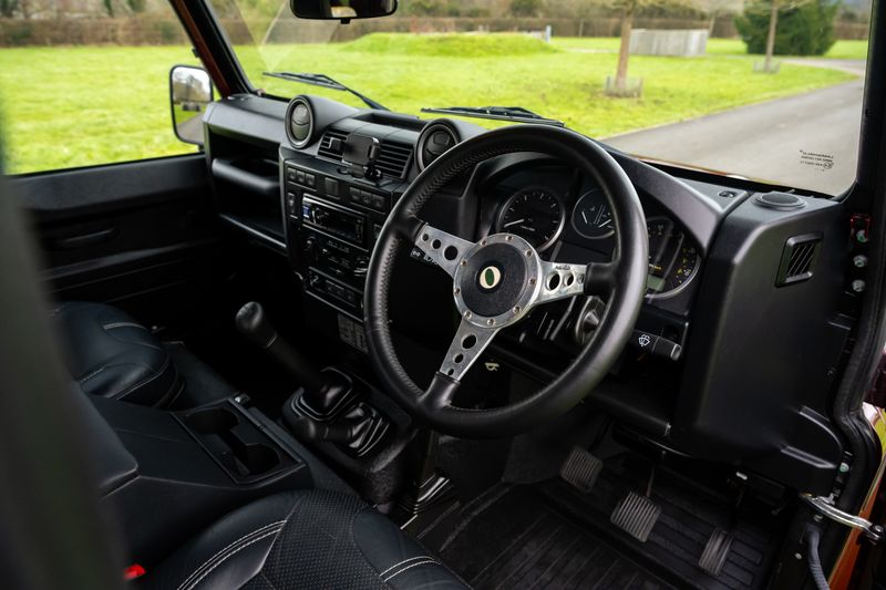 Land Rover Defender 90 XS Hard Top