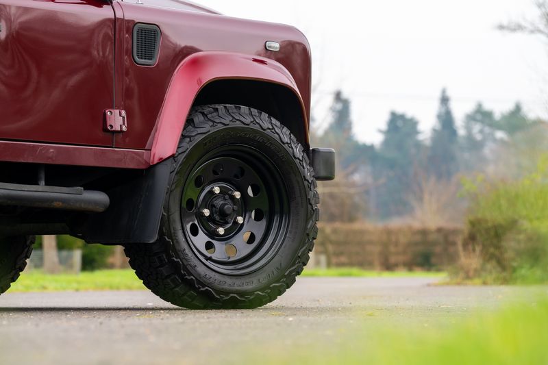Land Rover Defender 90 XS Hard Top