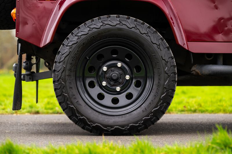 Land Rover Defender 90 XS Hard Top