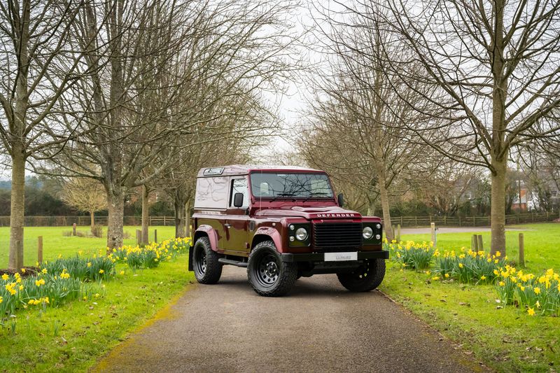 Land Rover Defender 90 XS Hard Top