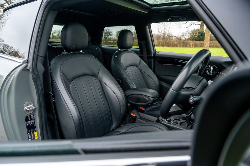 Mini Cooper SE Electric Level 3