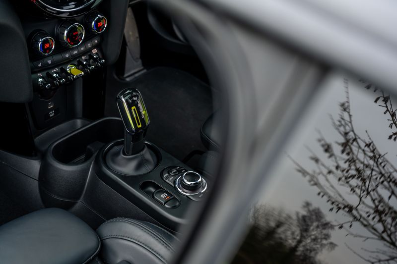 Mini Cooper SE Electric Level 3