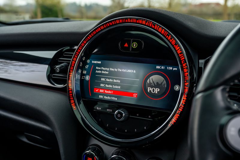 Mini Cooper SE Electric Level 3