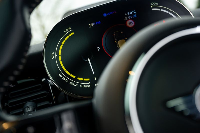 Mini Cooper SE Electric Level 3