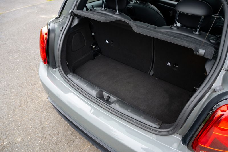 Mini Cooper SE Electric Level 3