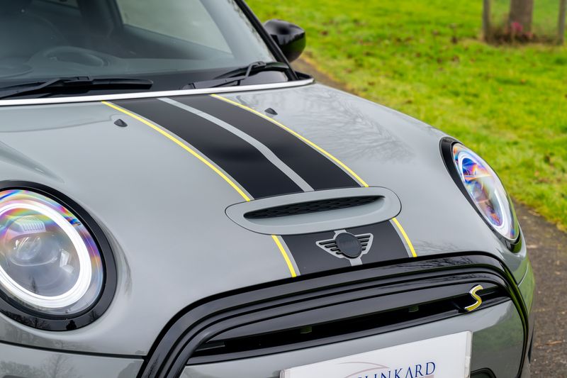 Mini Cooper SE Electric Level 3