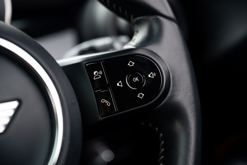 Mini Cooper SE Electric Level 3