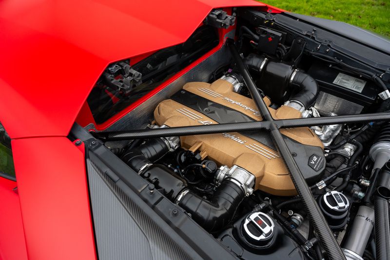 Lamborghini  Aventador LP770-4 SVJ ISR 4WD