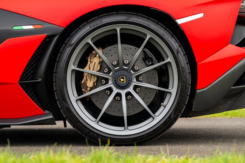 Lamborghini  Aventador LP770-4 SVJ ISR 4WD