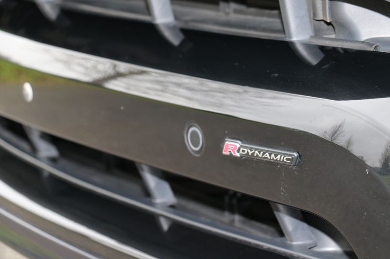 Land Rover Discovery D300 R-Dynamic HSE